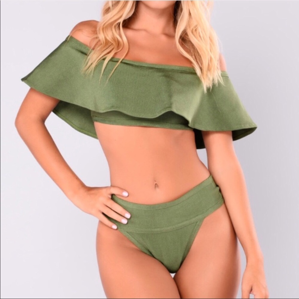 SOLDDDD Off the shoulder bikini